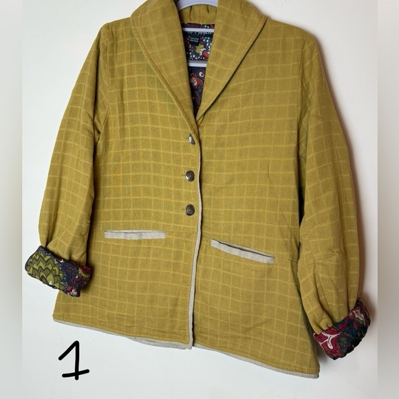 Elegant Mustard Blazer with Patterned Lining Fair Trade - Picture 9 of 9